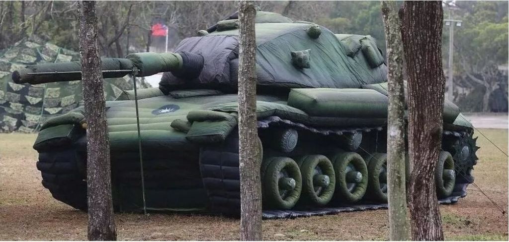 美兰军用充气坦克